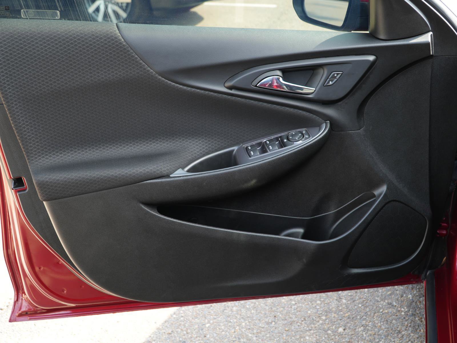 Used 2024 Chevrolet Malibu RS w/ LPO, Floor Liner Package image 13