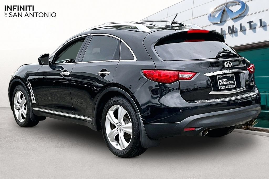 Used 2011 INFINITI FX35 AWD w/ Premium Pkg image 16