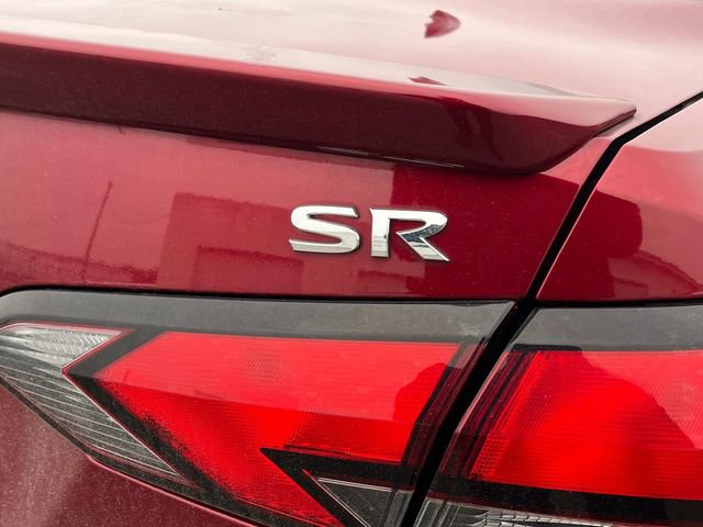 Used 2020 Nissan Versa SR w/ Convenience Package image 12