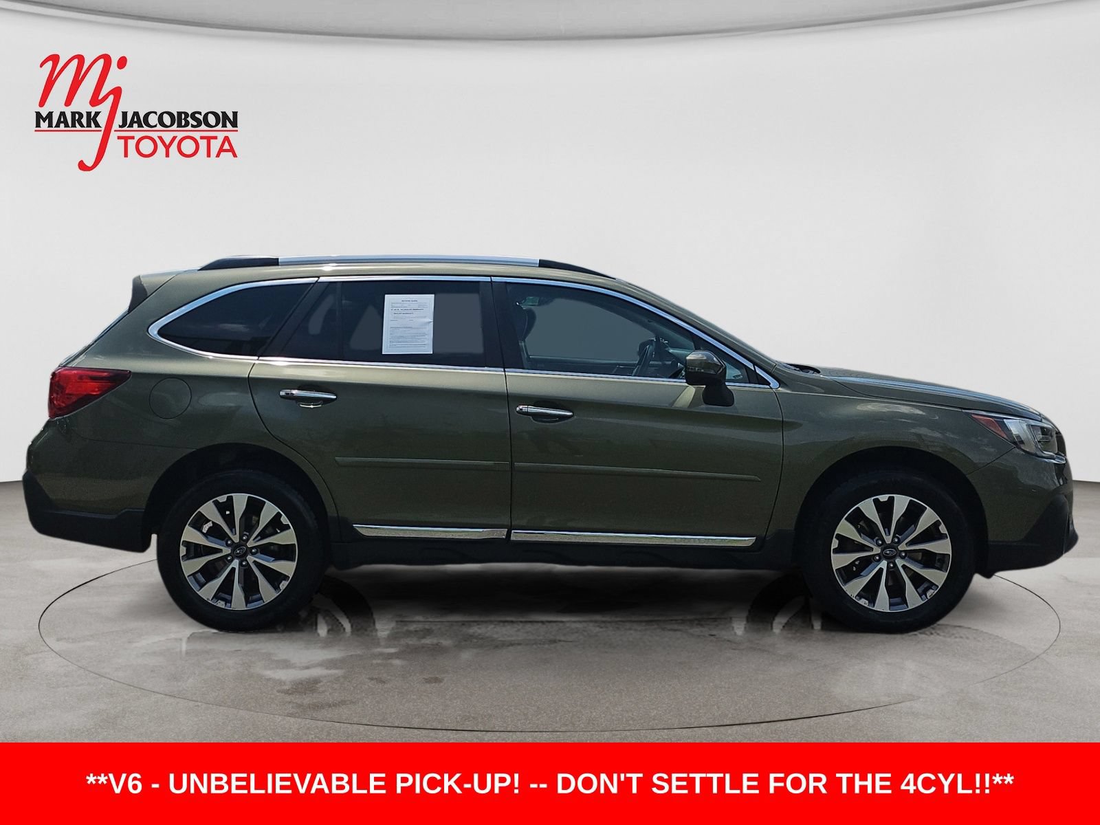Used 2019 Subaru Outback 3.6R Touring AWD/4WD image 6