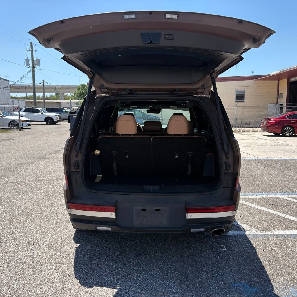 Used 2024 Hyundai Santa Fe Limited image 13