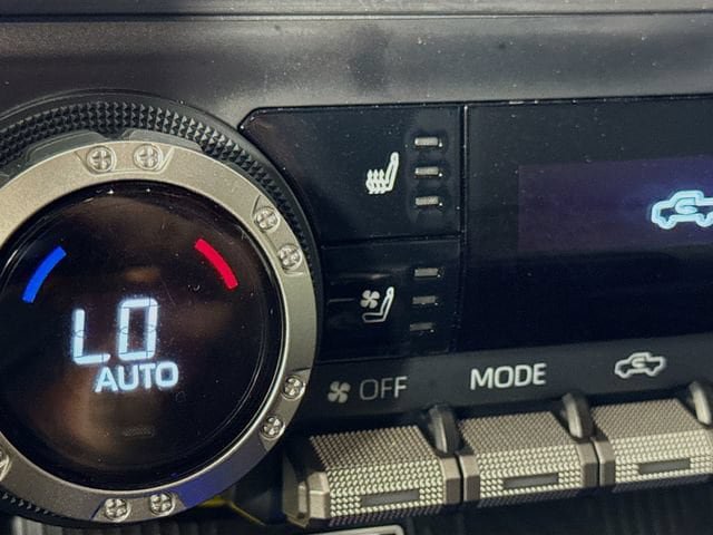 Certified 2024 Toyota Tacoma Limited AWD/4WD image 22