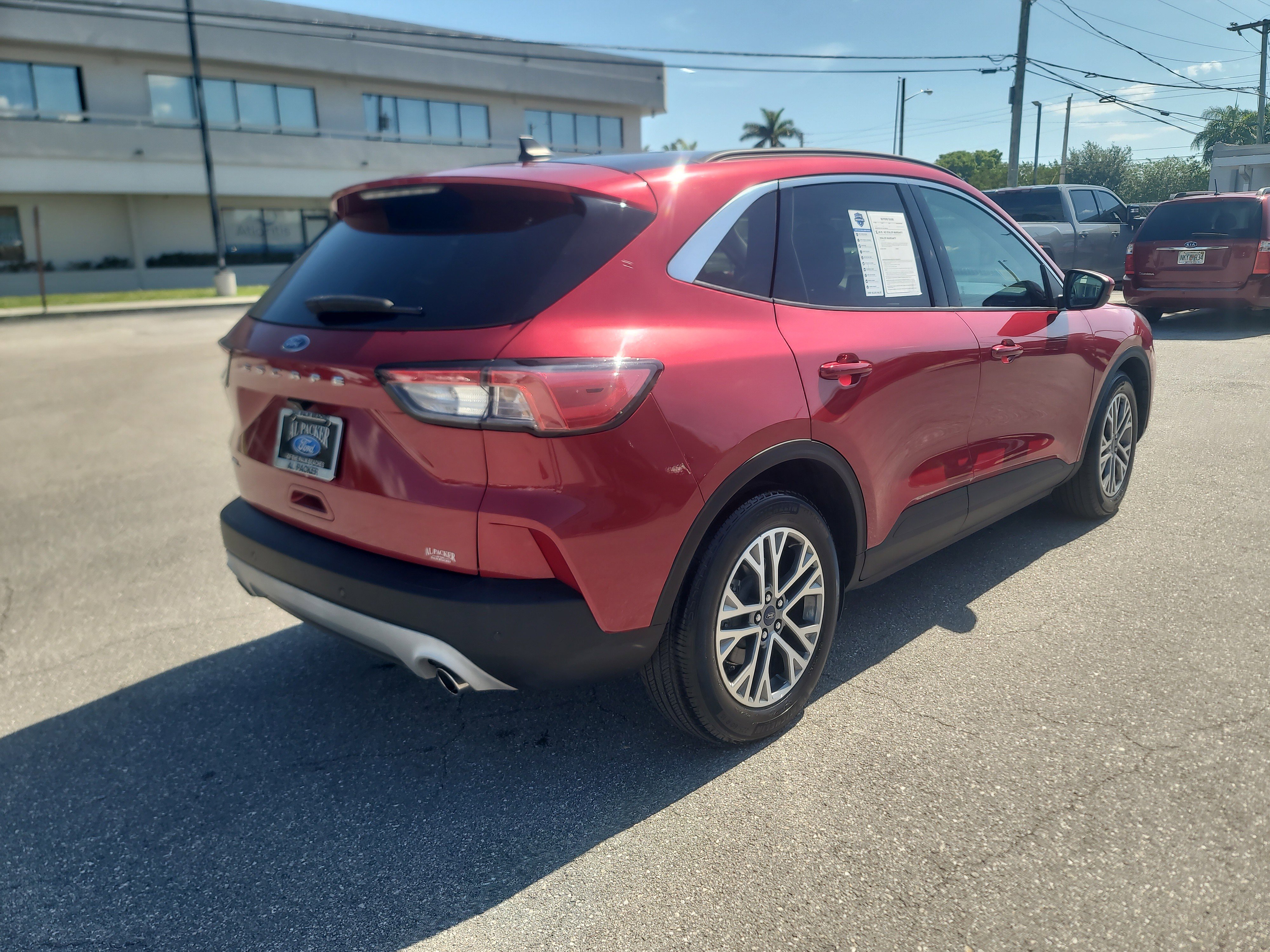 Used 2022 Ford Escape SEL FWD image 3