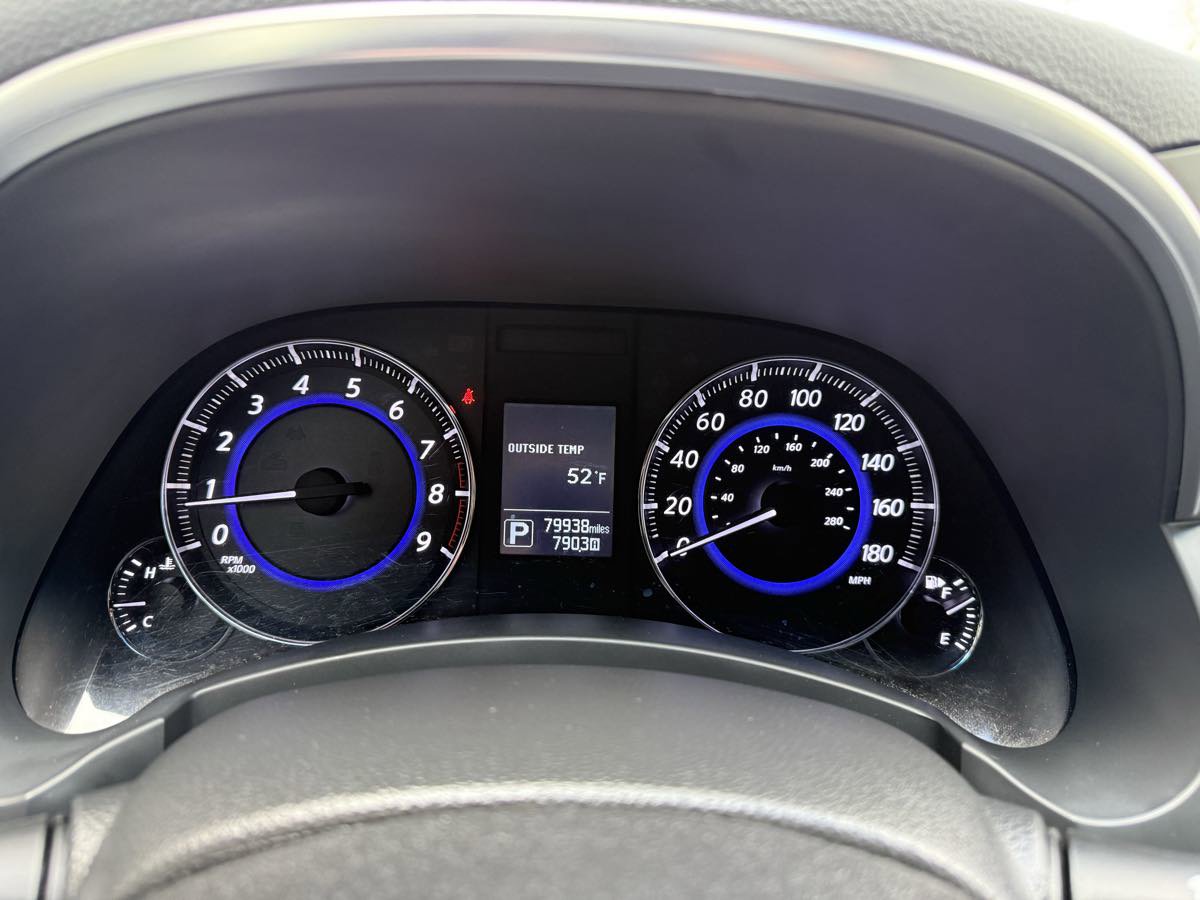 Used 2015 INFINITI QX70 AWD w/ Premium Package image 16