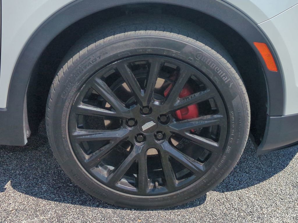 Used 2023 Cadillac XT4 Sport FWD image 10