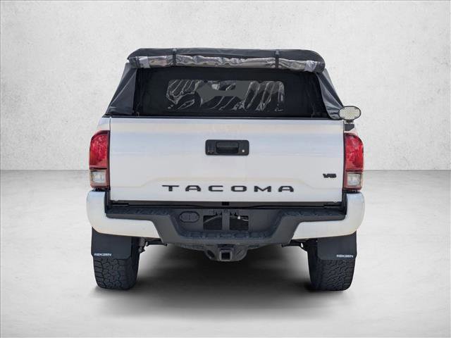 Used 2019 Toyota Tacoma TRD Off-Road image 6