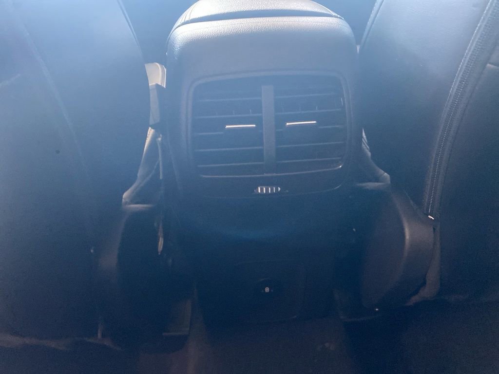 Used 2024 Ford Escape Platinum image 14