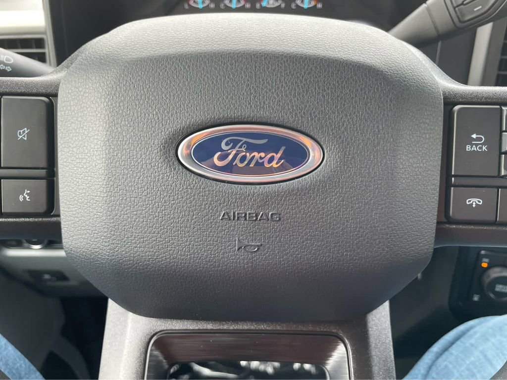 New 2026 Ford F350 XL w/ STX Appearance Package AWD/4WD image 17