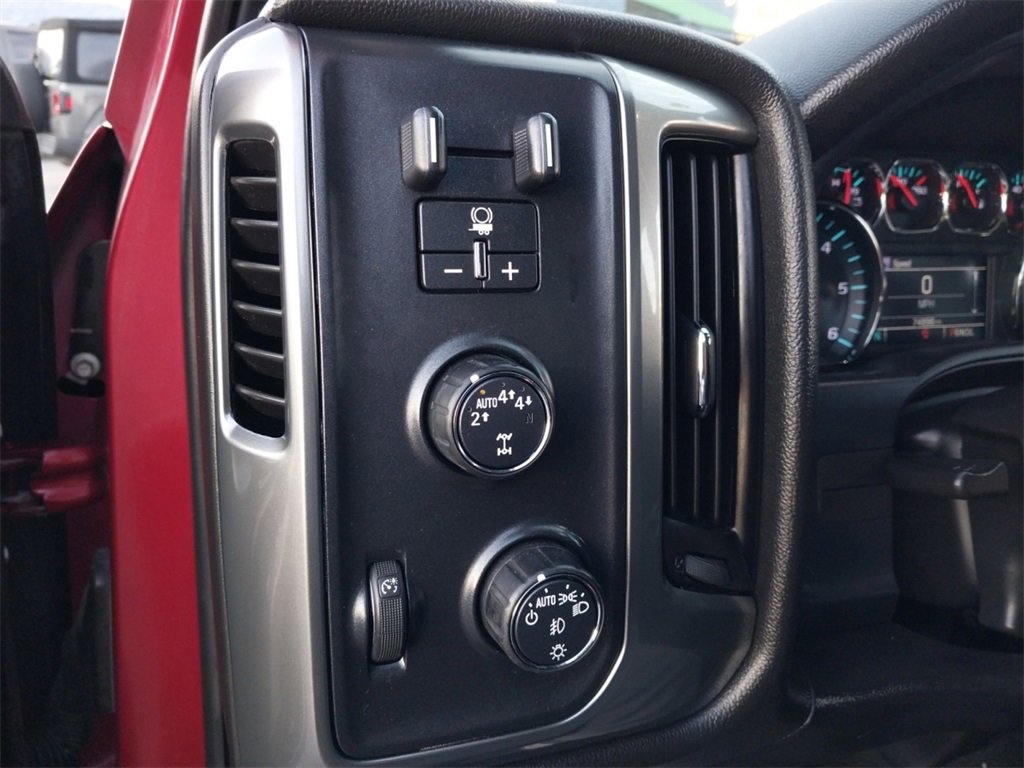 Used 2019 Chevrolet Silverado 1500 LT w/ All Star Edition image 18