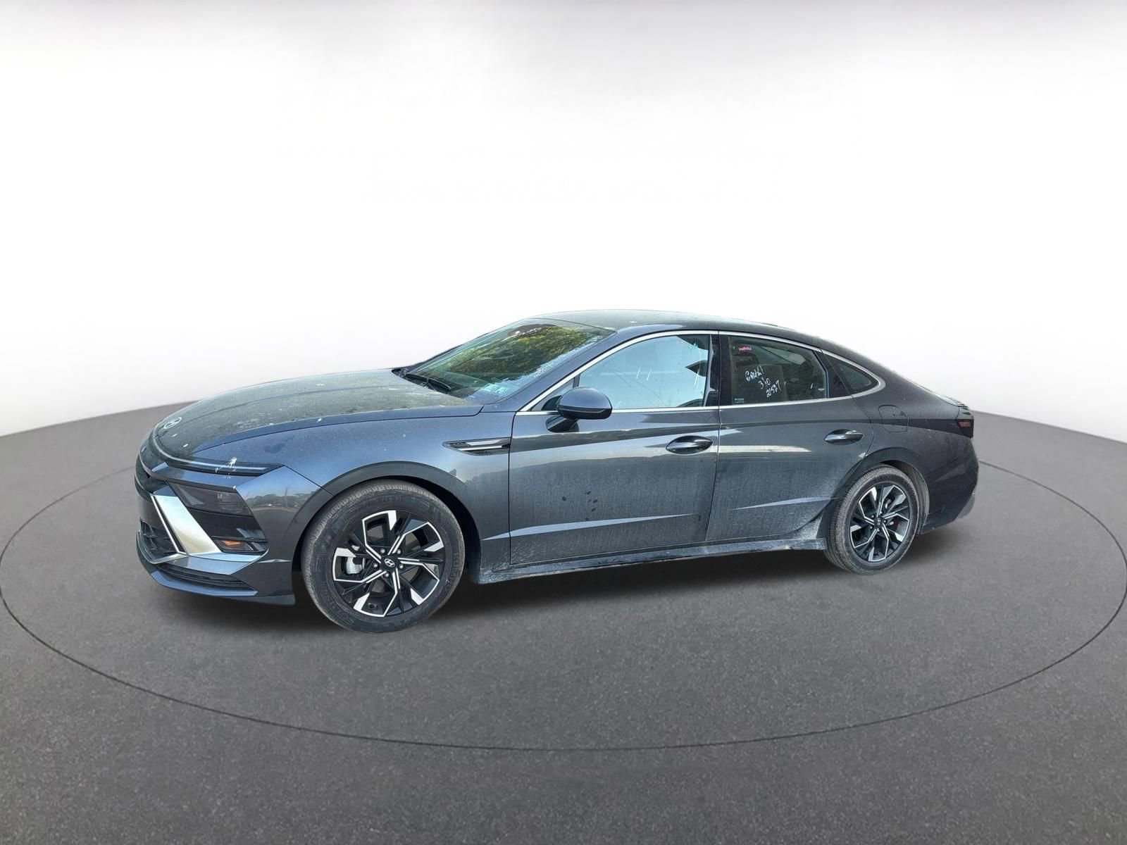 Used 2025 Hyundai Sonata SEL FWD image 14