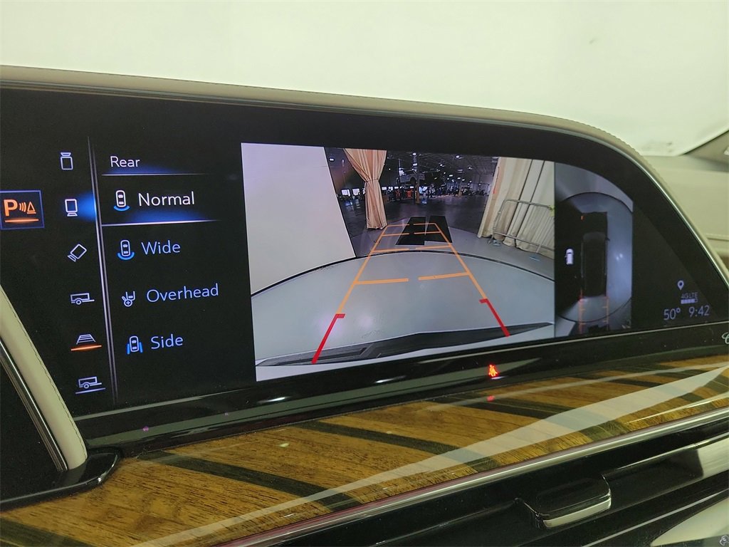 Used 2021 Cadillac Escalade Sport Platinum w/ Heavy-Duty Trailer Package image 28