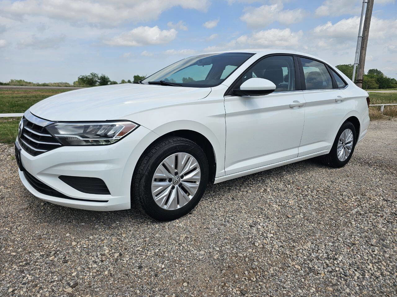 Used 2019 Volkswagen Jetta S image 1