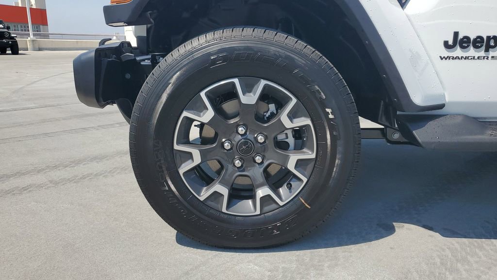 New 2025 Jeep Wrangler Sahara image 6