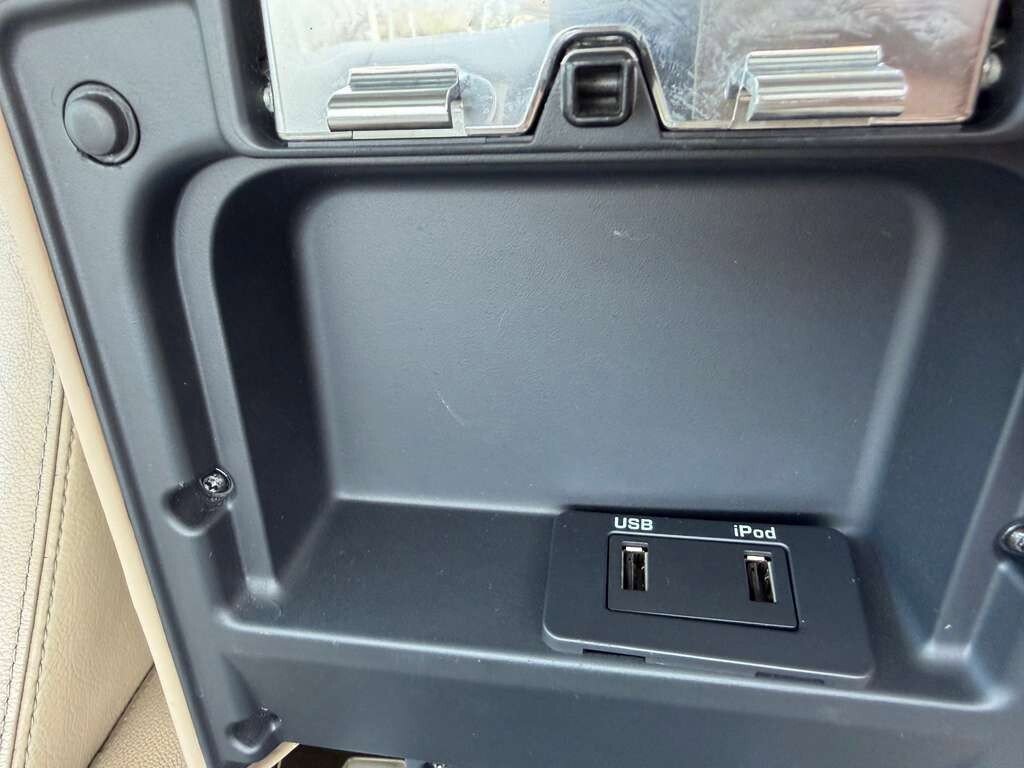 Used 2013 Land Rover LR4 HSE AWD/4WD image 20