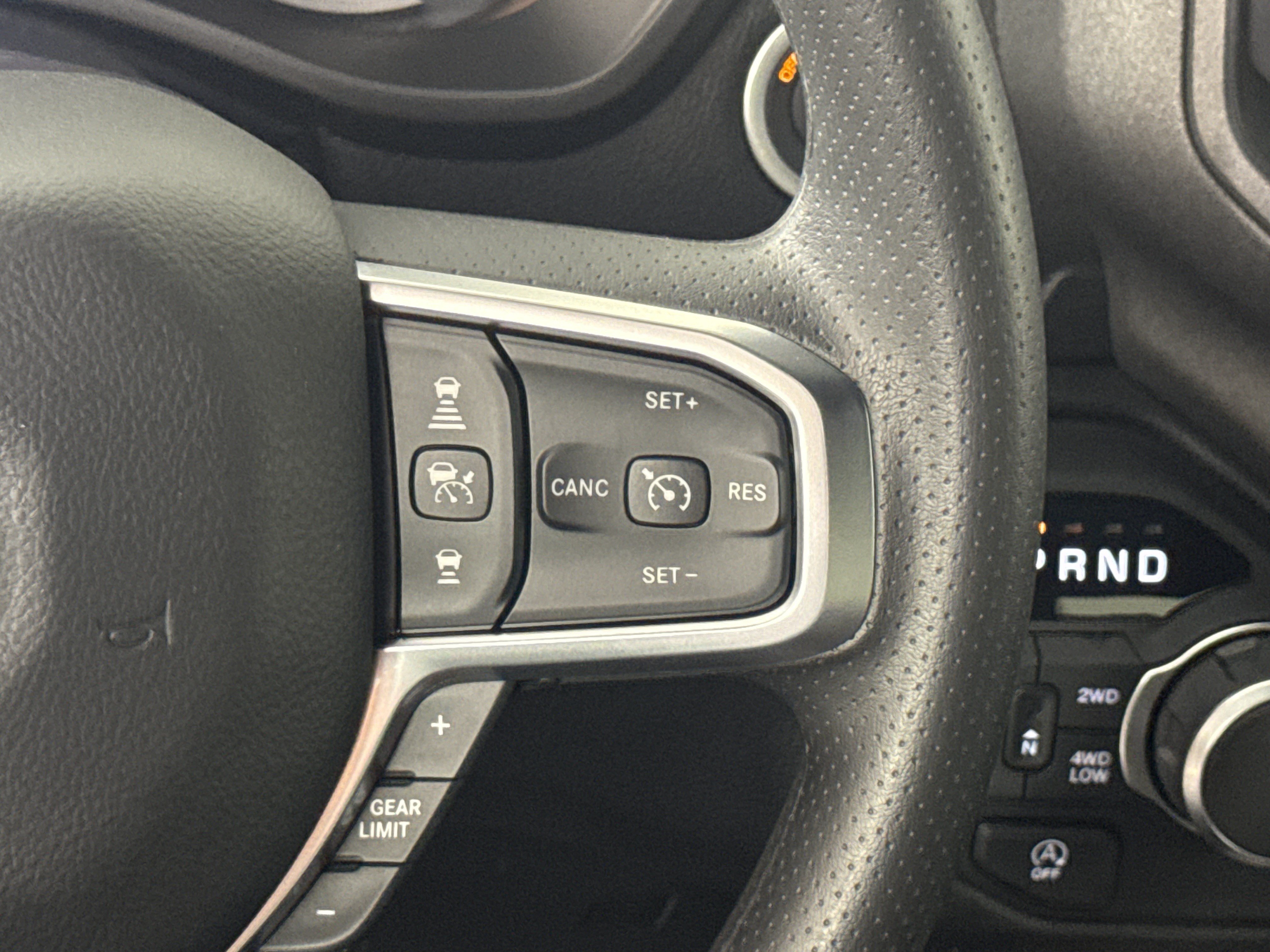 New 2027 RAM 1500 Express AWD/4WD image 18