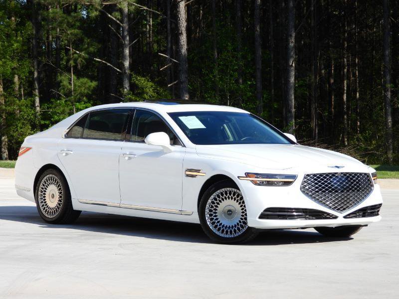 Used 2020 Genesis G90 3.3T Premium image 14