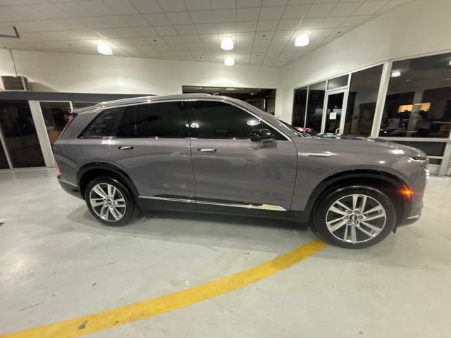 Used 2026 Cadillac Vistiq Luxury AWD/4WD image 7