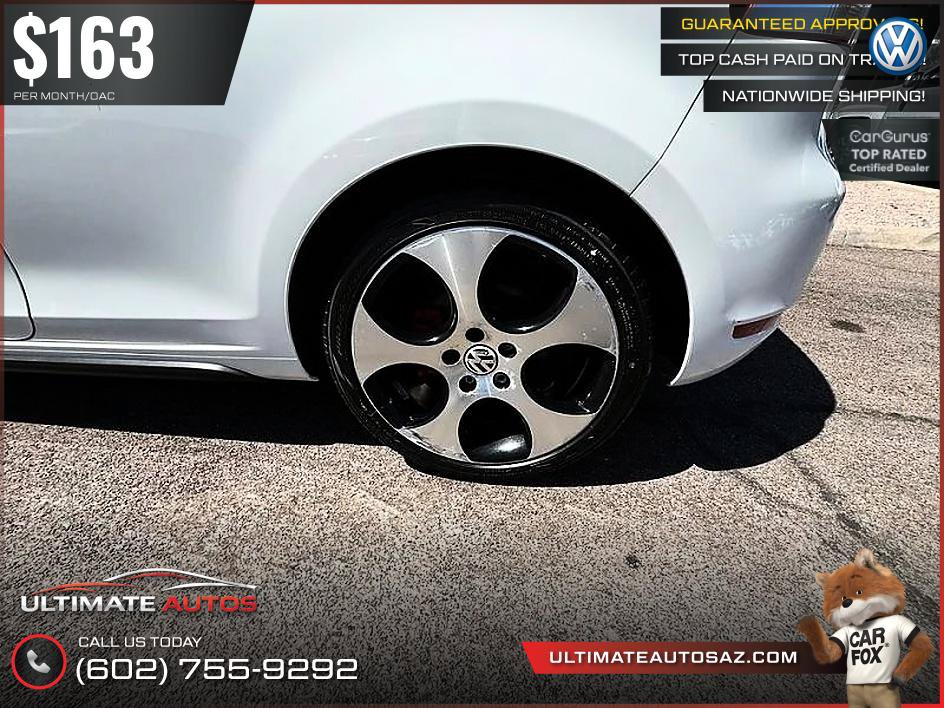 Used 2011 Volkswagen Golf 2-Door FWD image 41