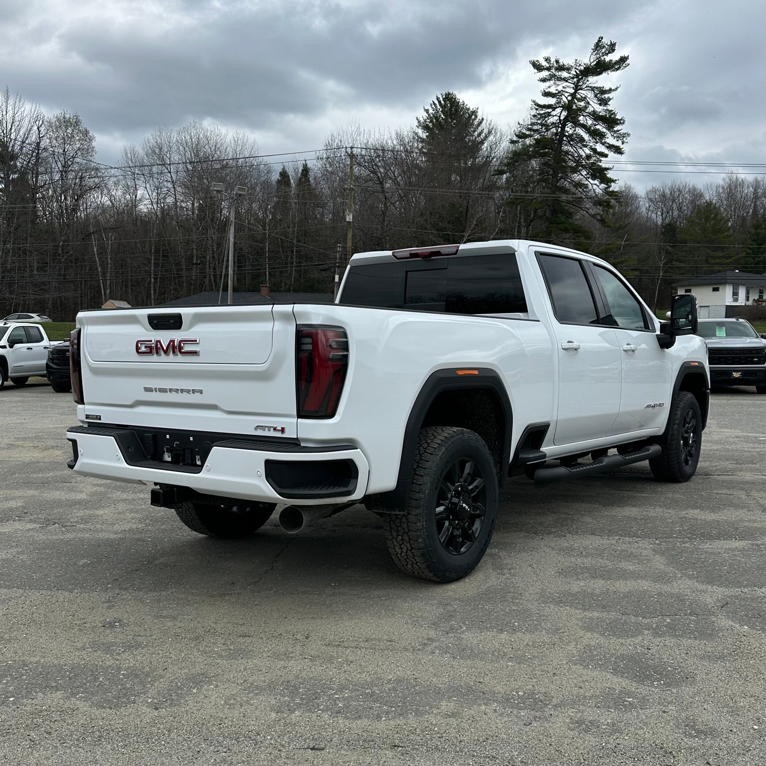 New 2026 GMC Sierra 2500 AT4 w/ Technology Package AWD/4WD image 3