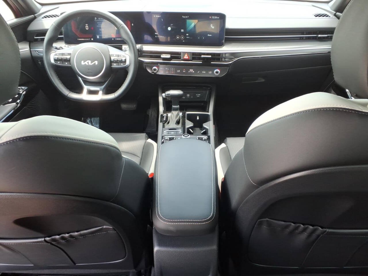 Used 2025 Kia K5 GT-Line AWD/4WD image 7