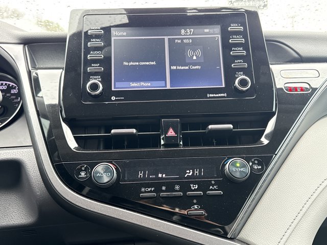 Used 2023 Toyota Camry SE image 17