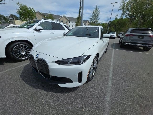 Certified 2025 BMW i4 xDrive40i w/ M Sport Package image 2