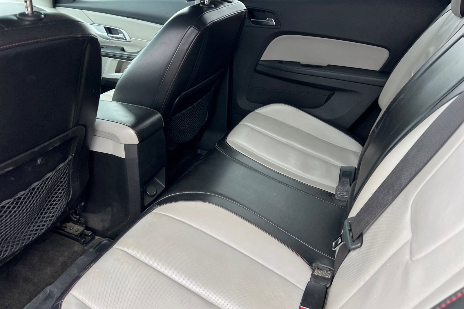 Used 2011 GMC Terrain SLT image 9