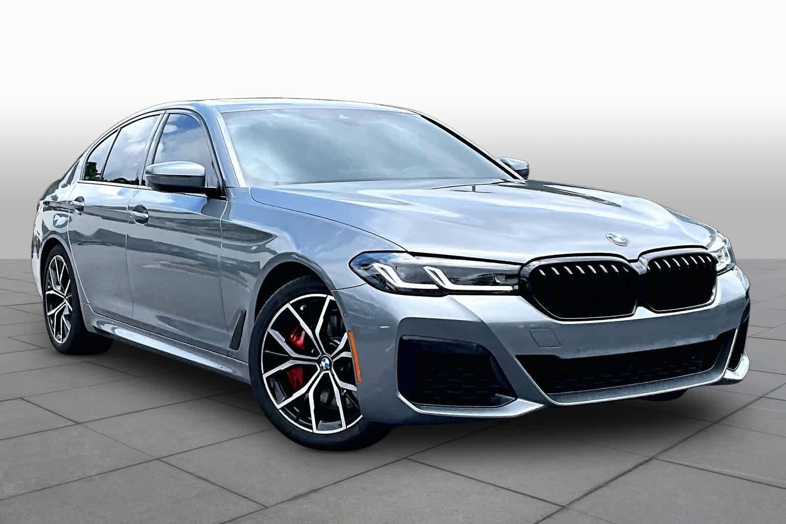 Certified 2023 BMW 540i w/ M Sport Package RWD image 4
