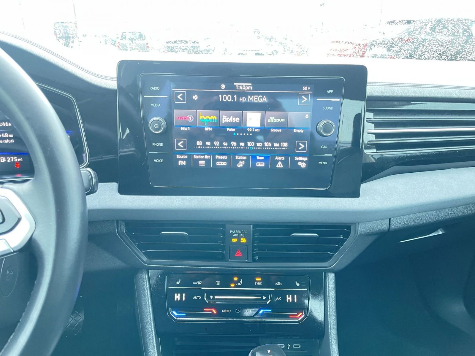 Used 2025 Volkswagen Jetta SE image 21