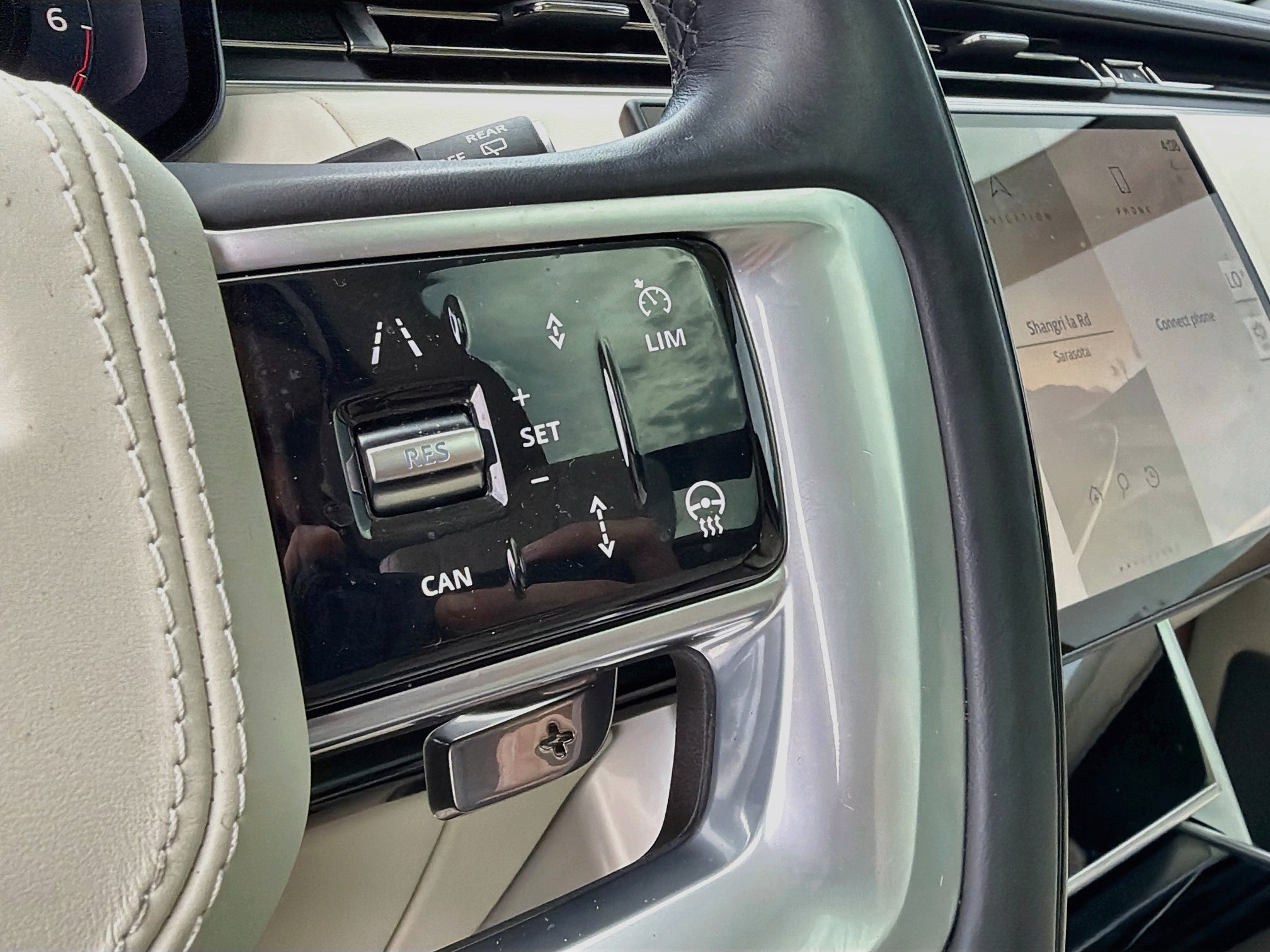 Used 2025 Land Rover Range Rover Autobiography AWD/4WD image 37