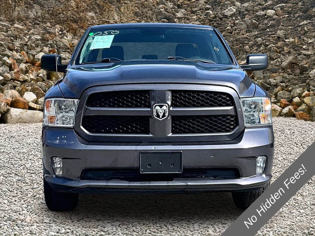 Used 2018 RAM 1500 Express AWD/4WD image 3