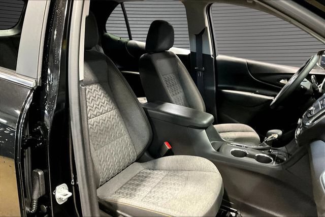 Certified 2024 Chevrolet Equinox LT w/ LPO, Floor Liner Package FWD image 27