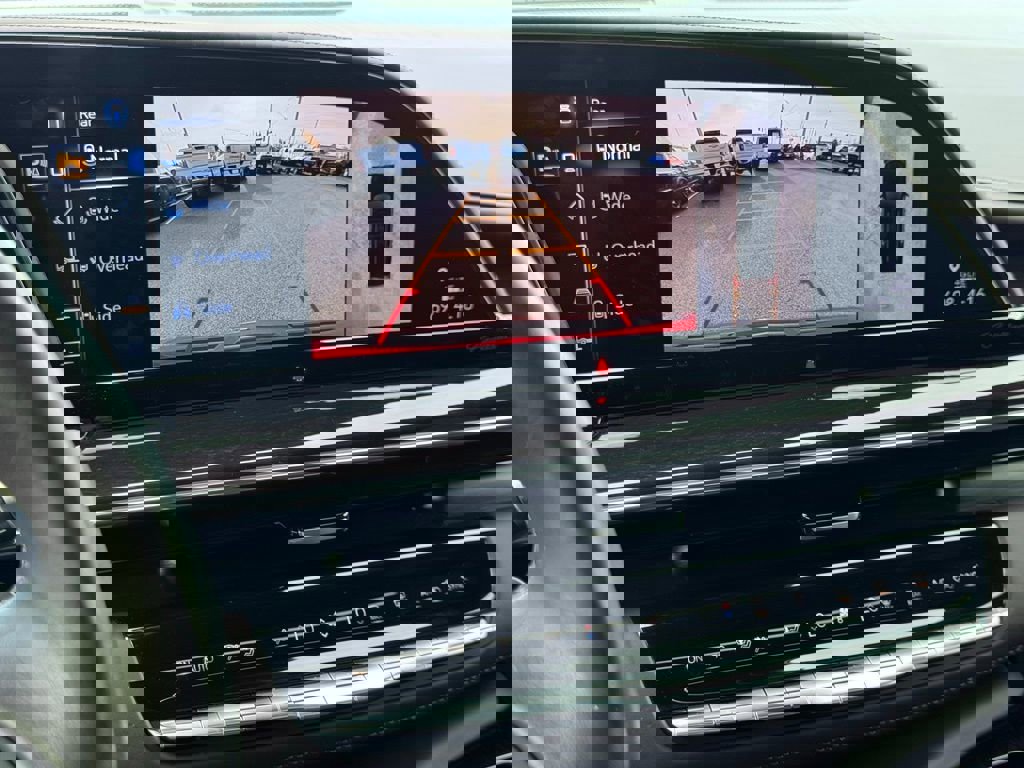 Certified 2022 Cadillac Escalade Sport Platinum image 31