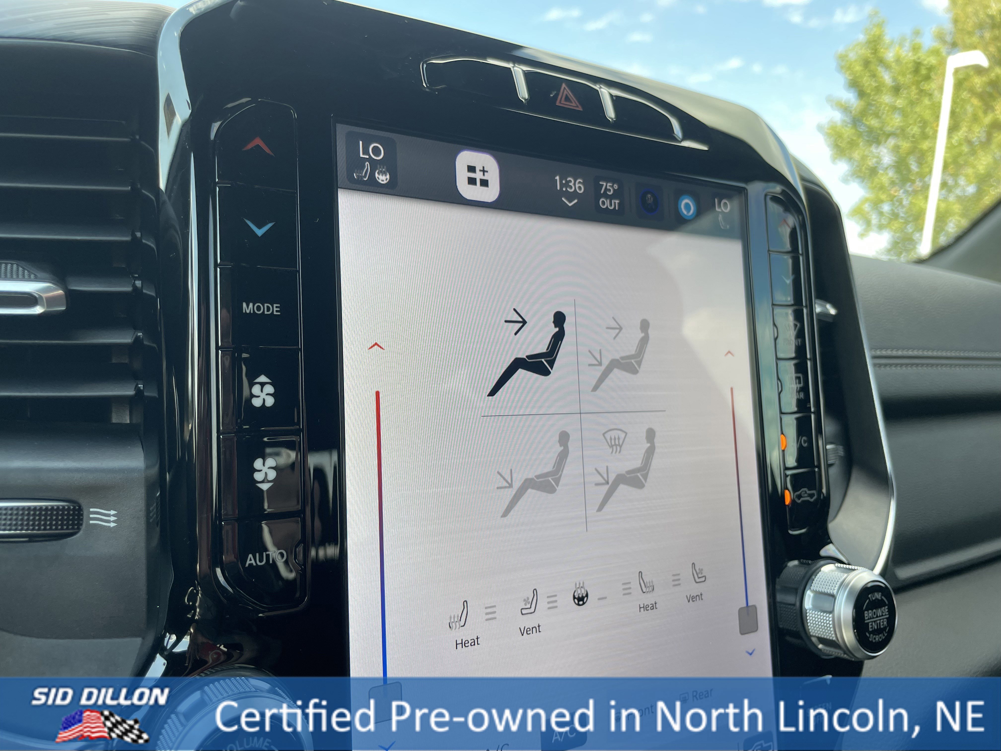 Used 2024 RAM 1500 Laramie image 13