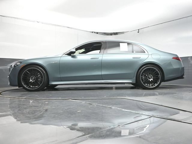 Used 2025 Mercedes-Benz S 63 AMG S image 37