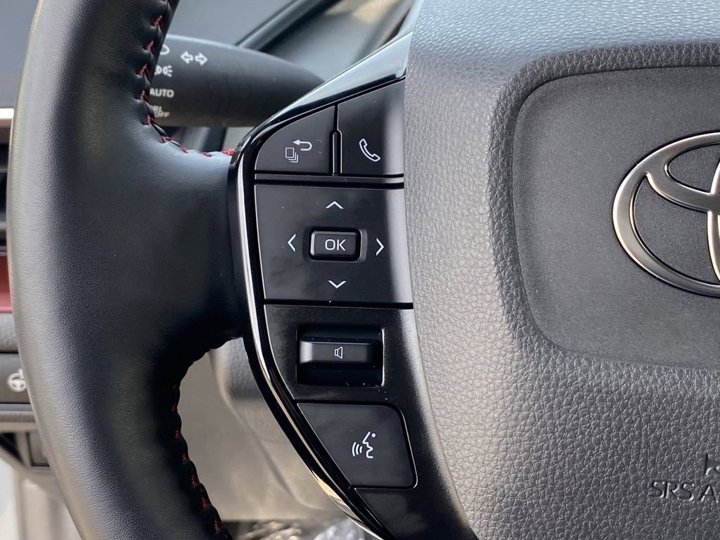 Used 2023 Toyota Prius Prime FWD image 27