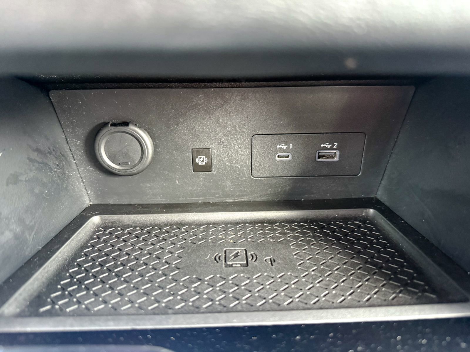 Used 2023 Nissan Pathfinder SL w/ SL Premium Package image 17