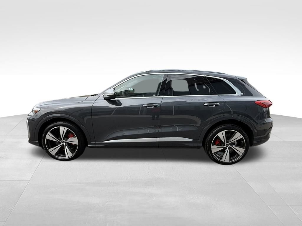 New 2025 Audi SQ5 Premium Plus image 7