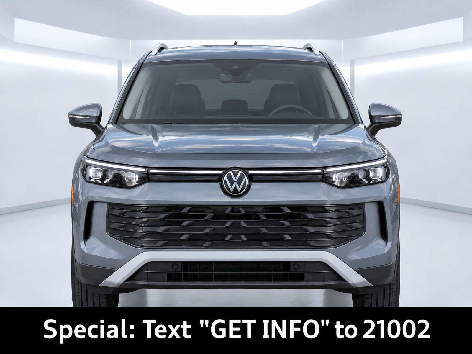Used 2026 Volkswagen Tiguan S FWD image 5