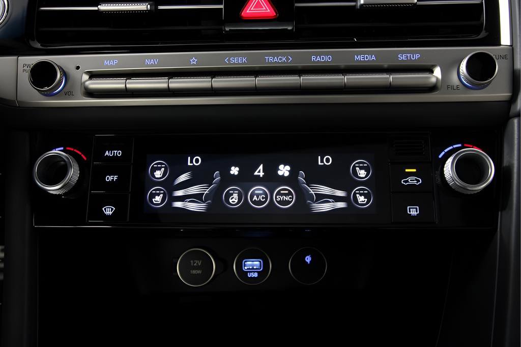 Used 2025 Genesis G70 3.3T Advanced w/ Sport Prestige Package image 43