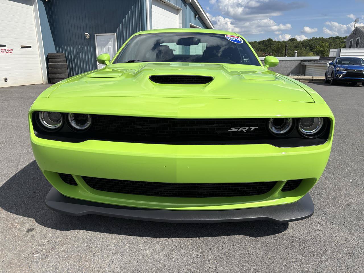 Used 2015 Dodge Challenger SRT Hellcat RWD image 8