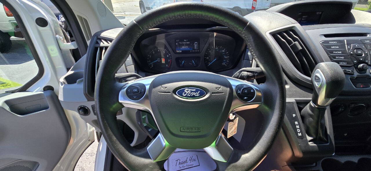 Used 2016 Ford Transit 150 XLT image 15