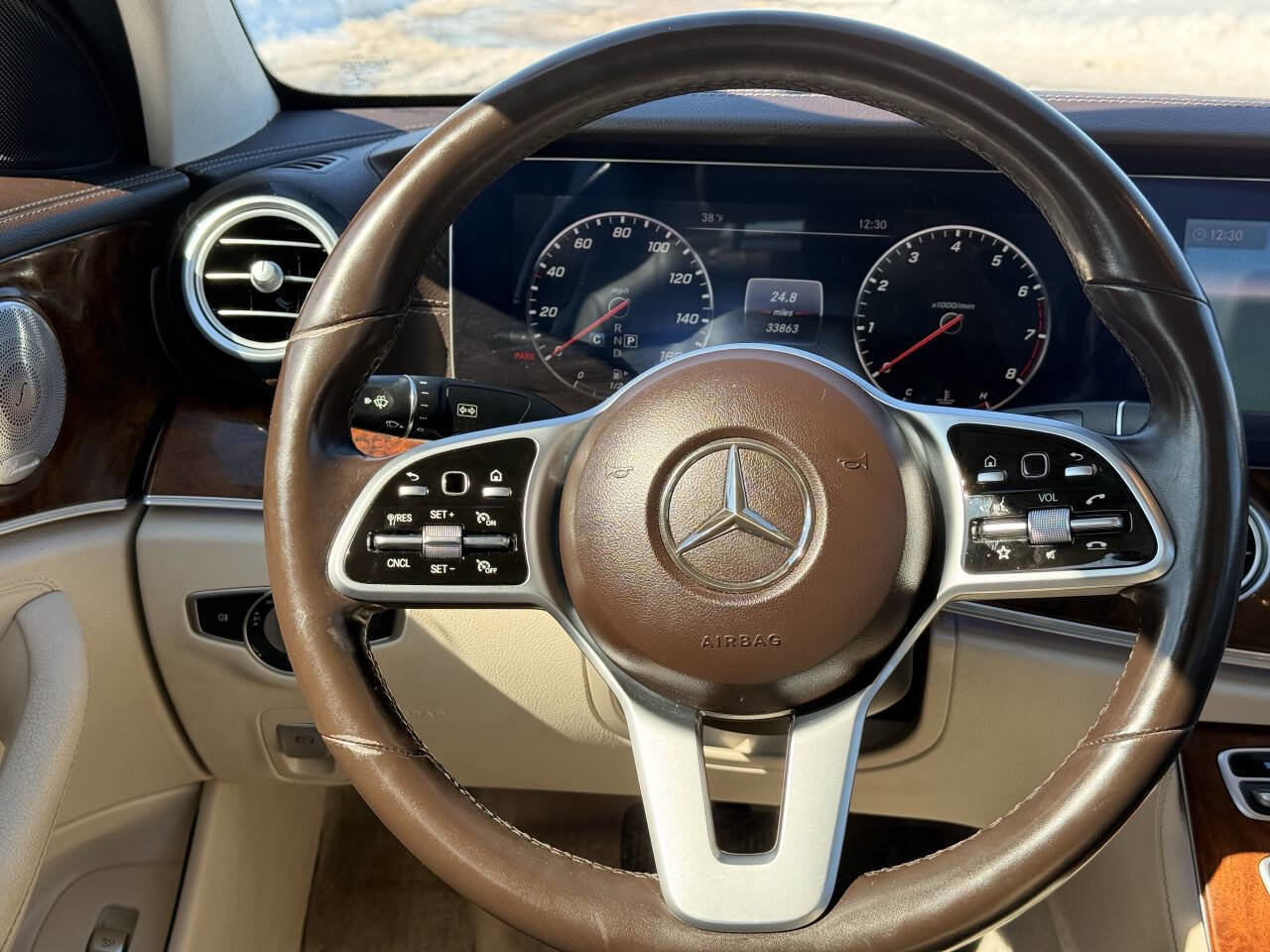 Used 2020 Mercedes-Benz E 350 4MATIC Sedan image 26