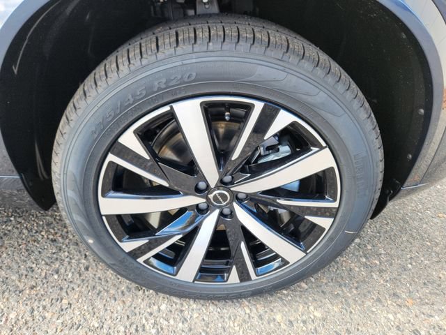 New 2026 Volvo XC90 B5 Core AWD/4WD image 19