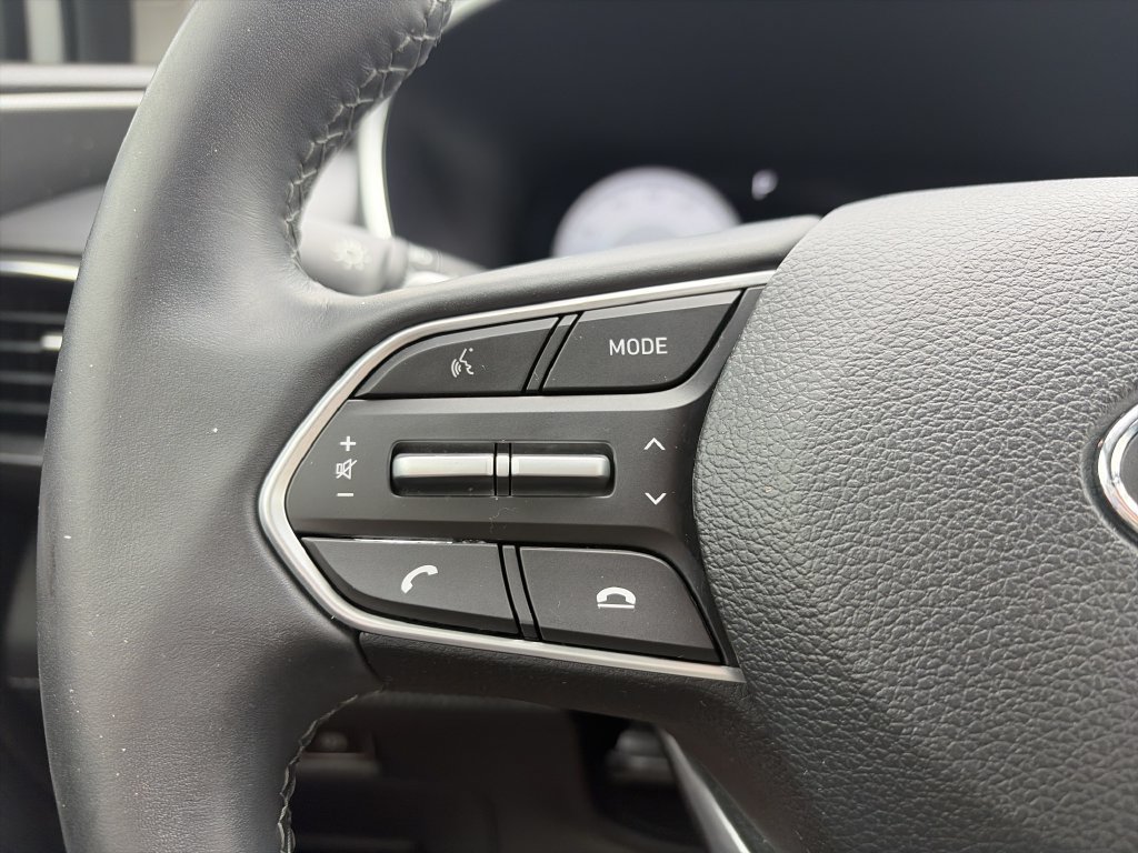 Used 2023 Hyundai Santa Fe SEL w/ Premium Package FWD image 21