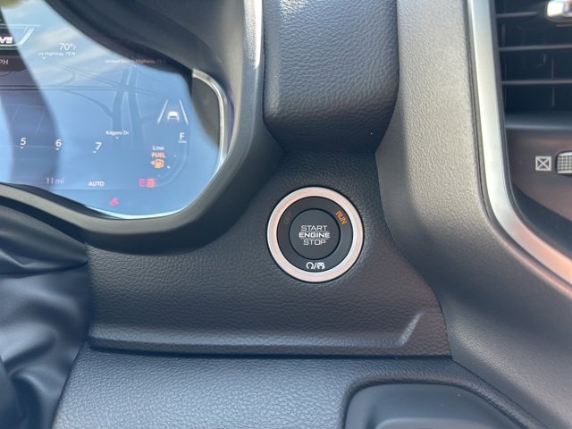 New 2026 RAM 1500 4x4 Crew Cab image 24