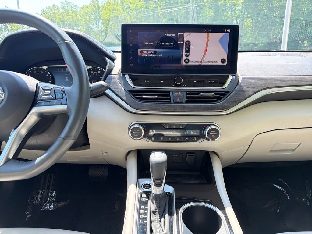 Used 2024 Nissan Altima 2.5 SL FWD image 24
