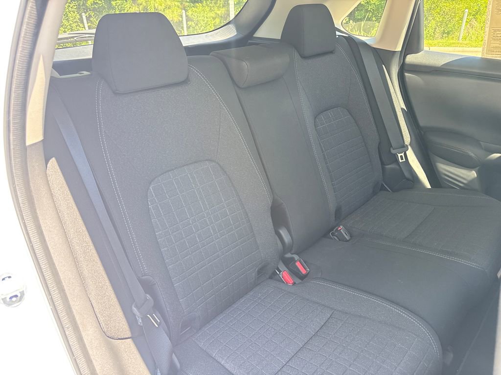 Certified 2026 Honda HR-V LX image 33