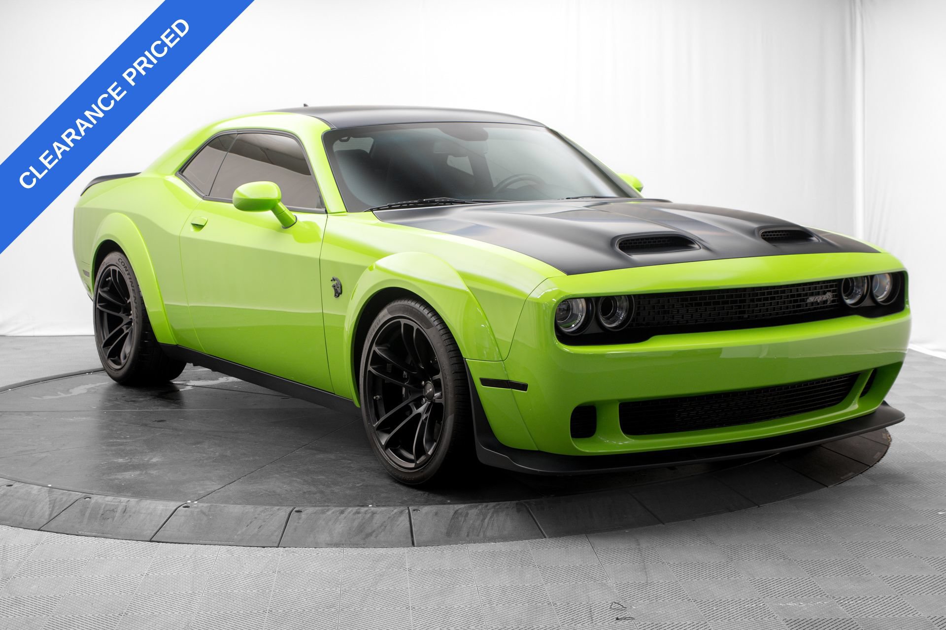 Used 2023 Dodge Challenger SRT Hellcat RWD image 9
