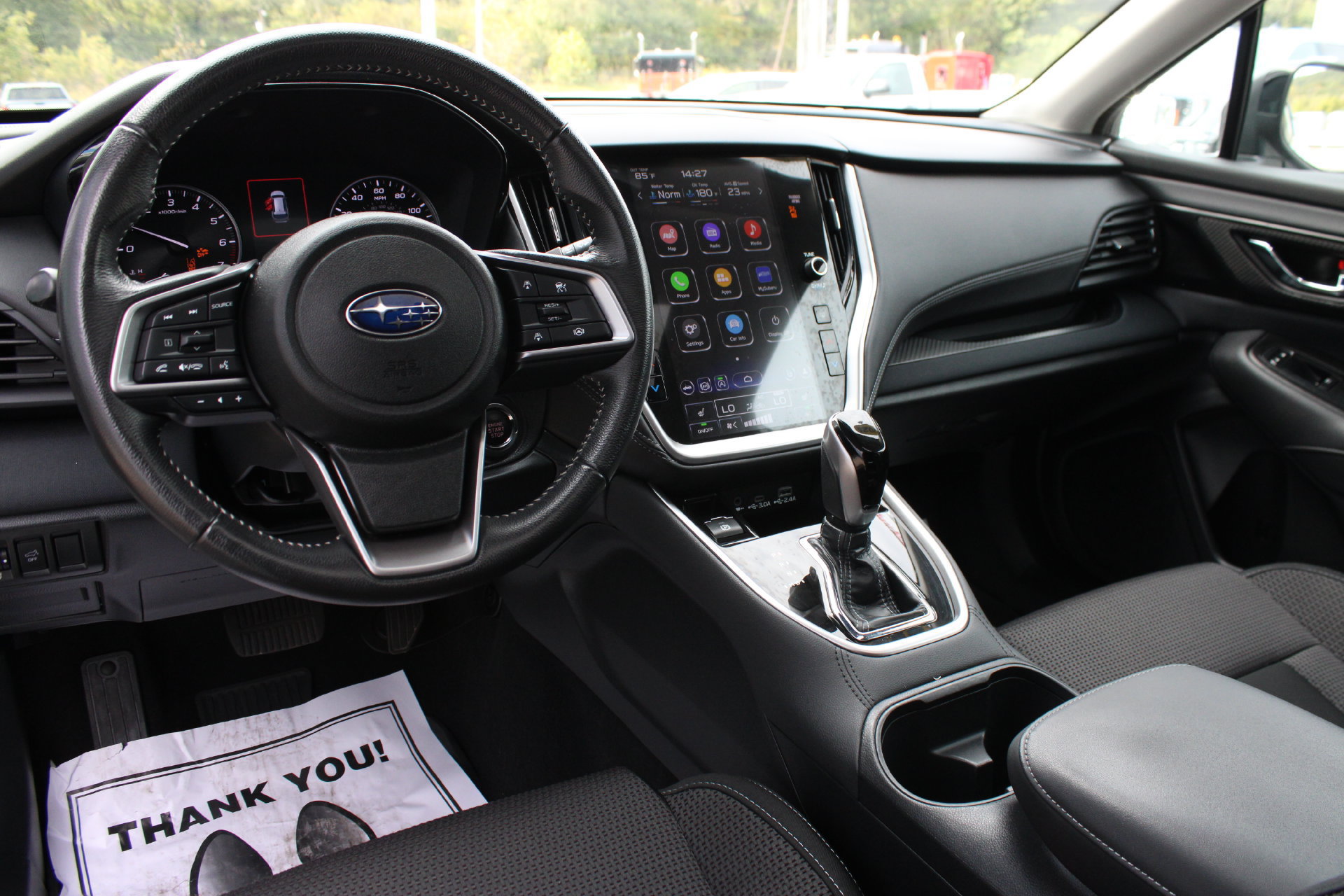 Used 2025 Subaru Outback Premium AWD/4WD image 23